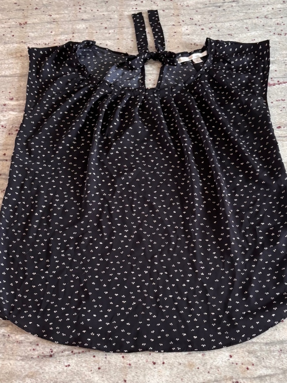 LC Lauren Conrad Women Black Tie-Neck Blouse - Flutter Sleeve Relaxed Size M
